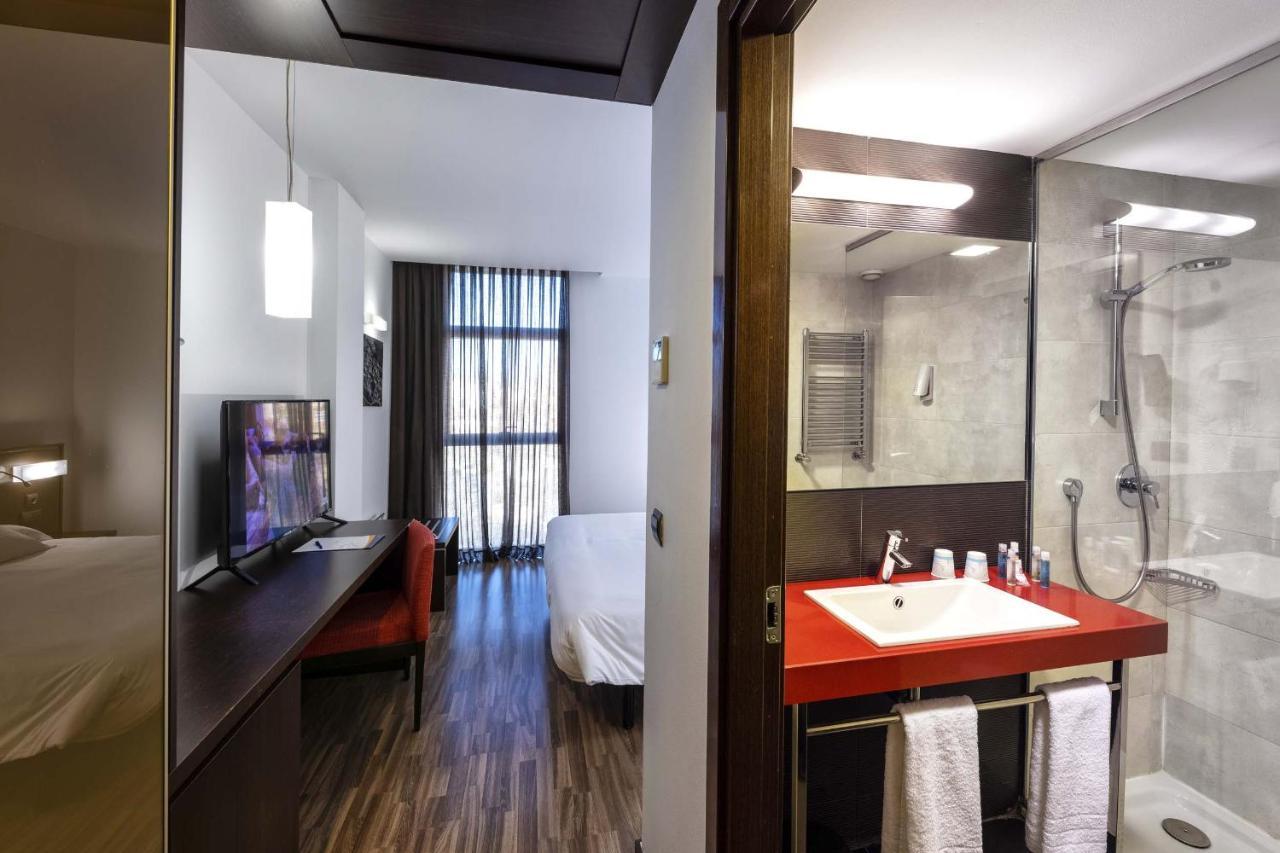 Double Room,1432023820:JPEG